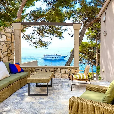 Mediterranean Summer House * Hvar Town