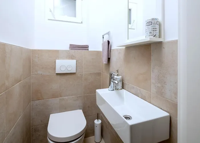 Mediterranean Summer House * هفار