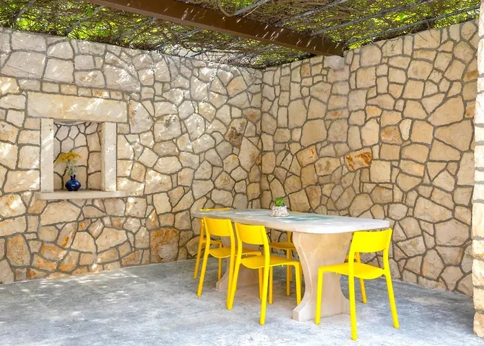 Mediterranean Summer House فيلة هفار