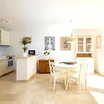 Vila Mediterranean Summer House