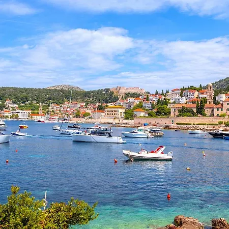 Mediterranean Summer House *