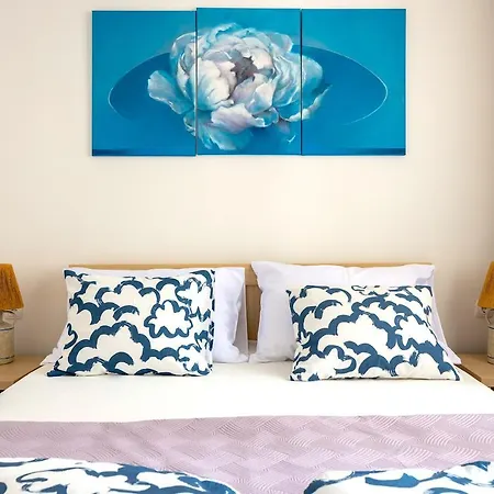 Mediterranean Summer House *