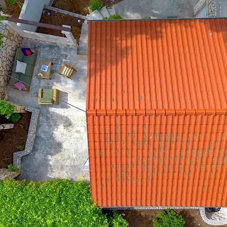 Mediterranean Summer House Χβαρ