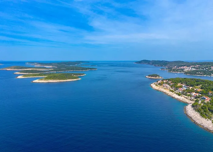 Mediterranean Summer House Villa *