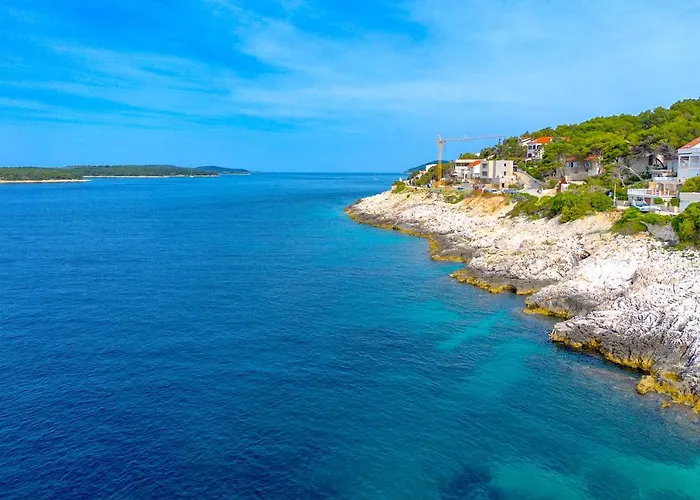 Mediterranean Summer House Villa *