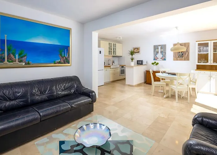 Villa Mediterranean Summer House *